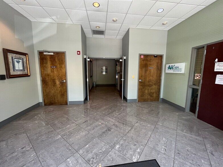 More Photos Of 9104 Falls Of Neuse Rd, Raleigh Medical For Sale