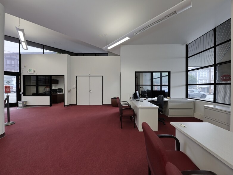 More Photos Of 317-319 6th Ave, San Francisco Bank For Sale