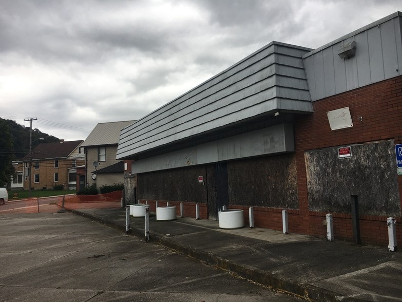 More Photos Of 942 Bedford St, Johnstown Service Station For Sale