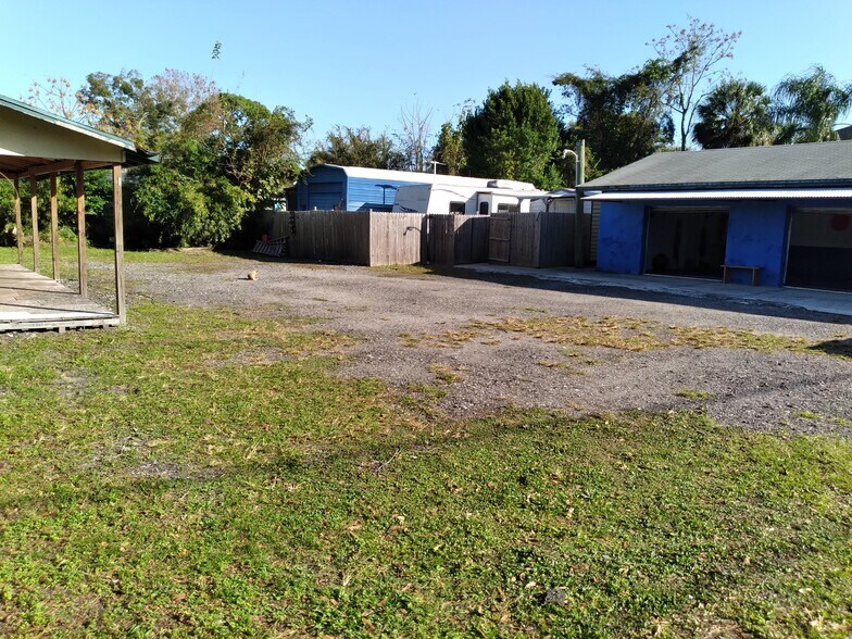 More Photos Of 45A Donner Rd, Atlantic Beach Service For Sale