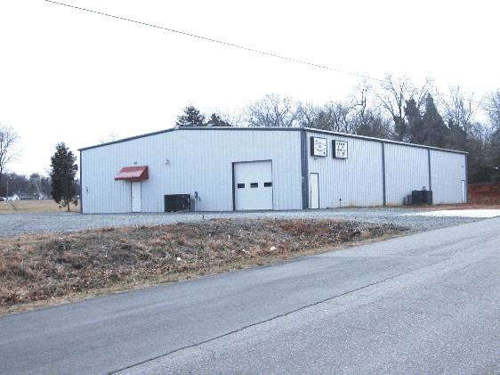 More Photos Of 106 Scenic Dr, King Warehouse For Lease