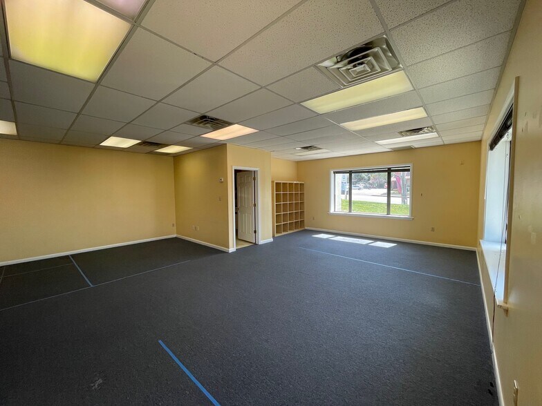 More Photos Of 404-406 W Ridge Pike, Conshohocken Storefront Retail Office For Lease