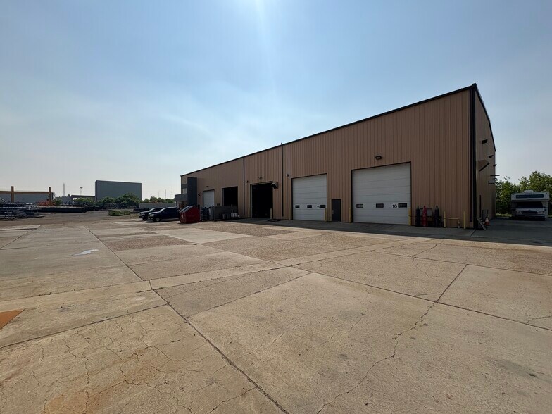 More Photos Of 3201 84th Ave NW, Strathcona County Manufacturing For Lease