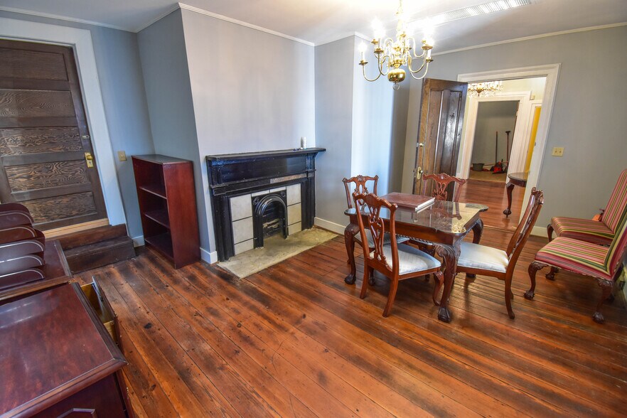 More Photos Of 2606 8th St, Tuscaloosa Office Residential For Sale