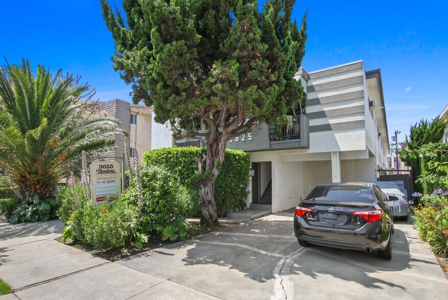 Primary Photo Of 3625 Mentone Ave, Los Angeles Apartments For Sale