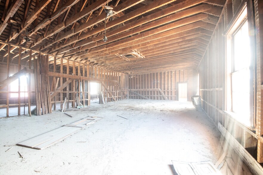 More Photos Of 100 County Highway 29A, Springfield Center Theater Concert Hall For Sale