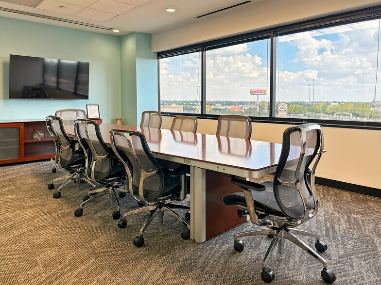 More Photos Of 8300 FM 1960 Rd W, Houston Coworking Space