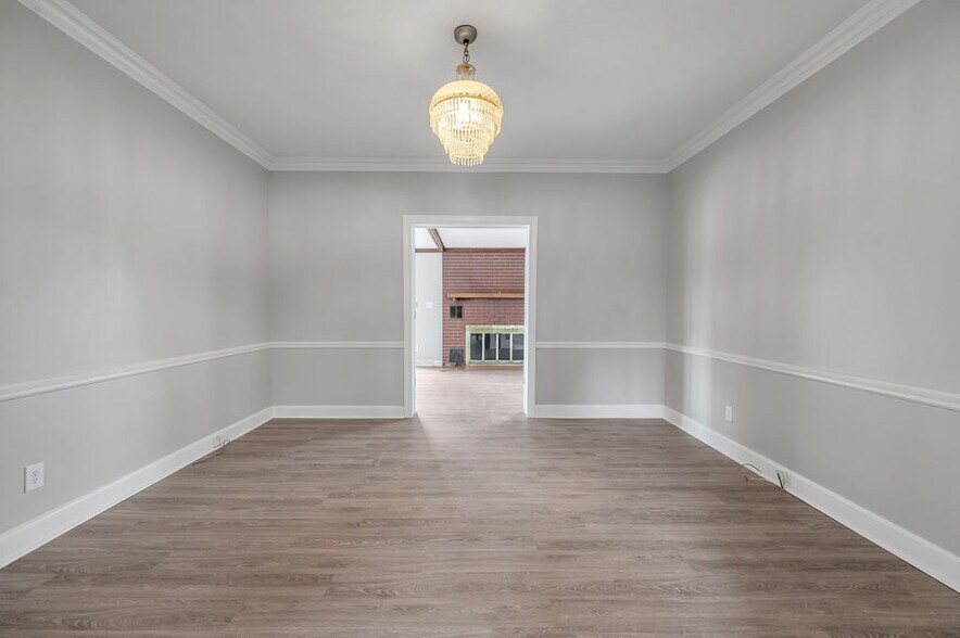 More Photos Of 454 Big Hill Ave, Richmond Office Residential For Sale