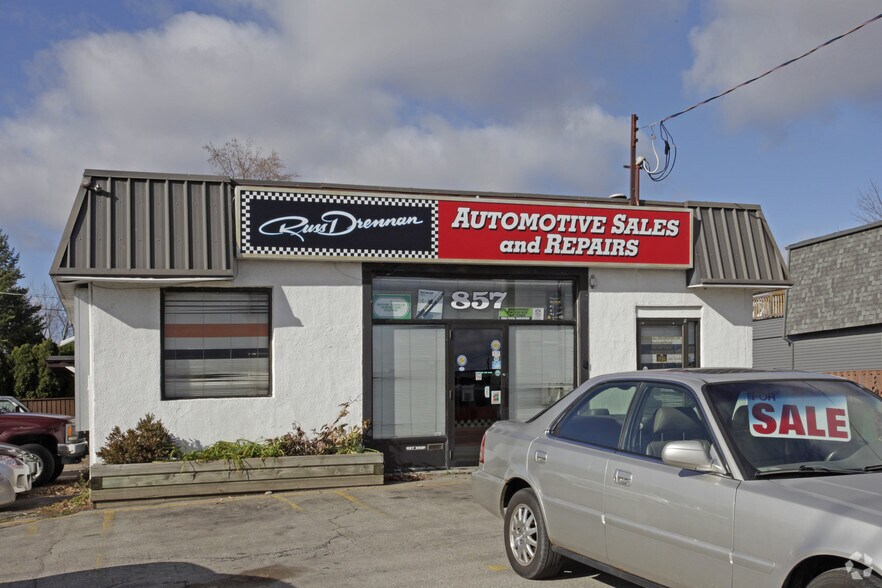 More Photos Of 857-859 Lakeshore Rd E, Mississauga Auto Repair For Sale