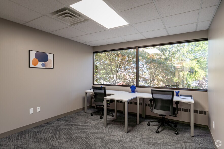 More Photos Of 3950 Sunforest Ct, Toledo Coworking Space