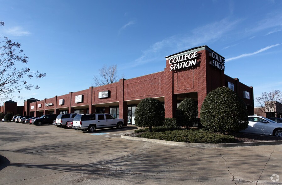More Photos Of 8810-8900 College St, Olive Branch Unknown For Lease