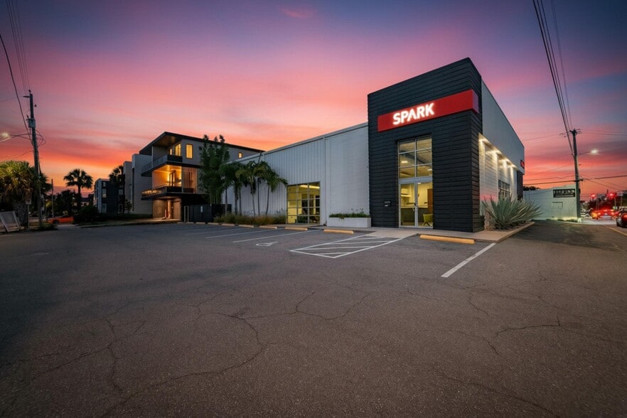 More Photos Of 2309 W Platt St, Tampa Freestanding For Lease