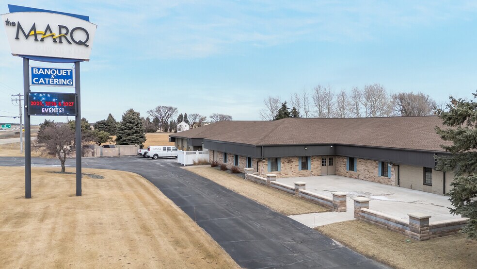 More Photos Of 3177 French Rd, De Pere Restaurant For Sale