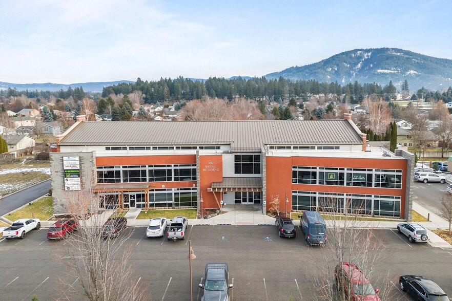 More Photos Of 8382 N Wayne Dr, Hayden Medical For Sale