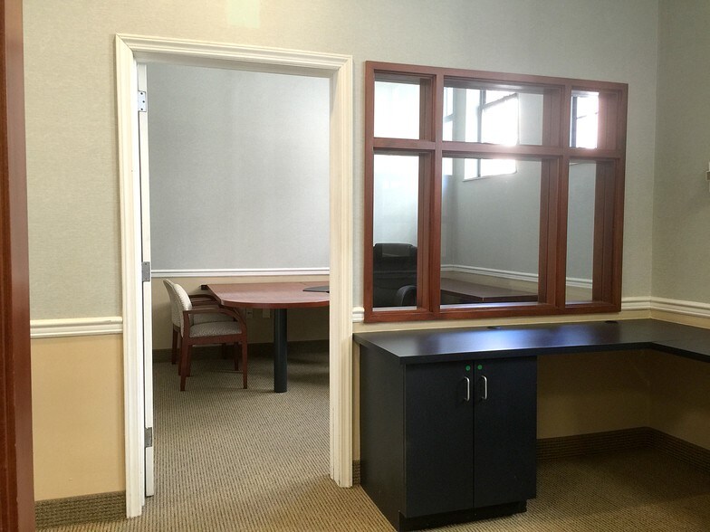 More Photos Of 235 Main St, Hackensack Office For Lease