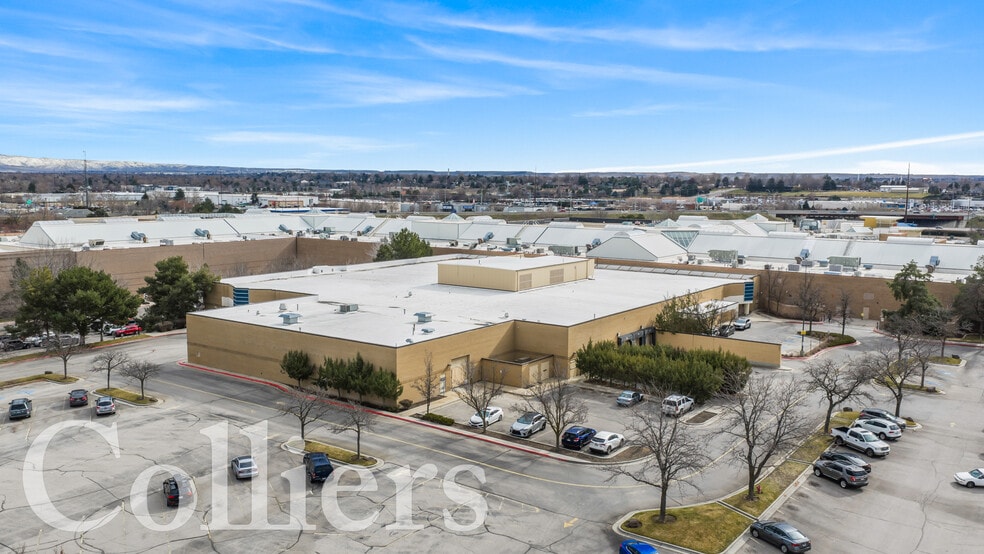 More Photos Of 460 N Milwaukee St, Boise Department Store For Sale