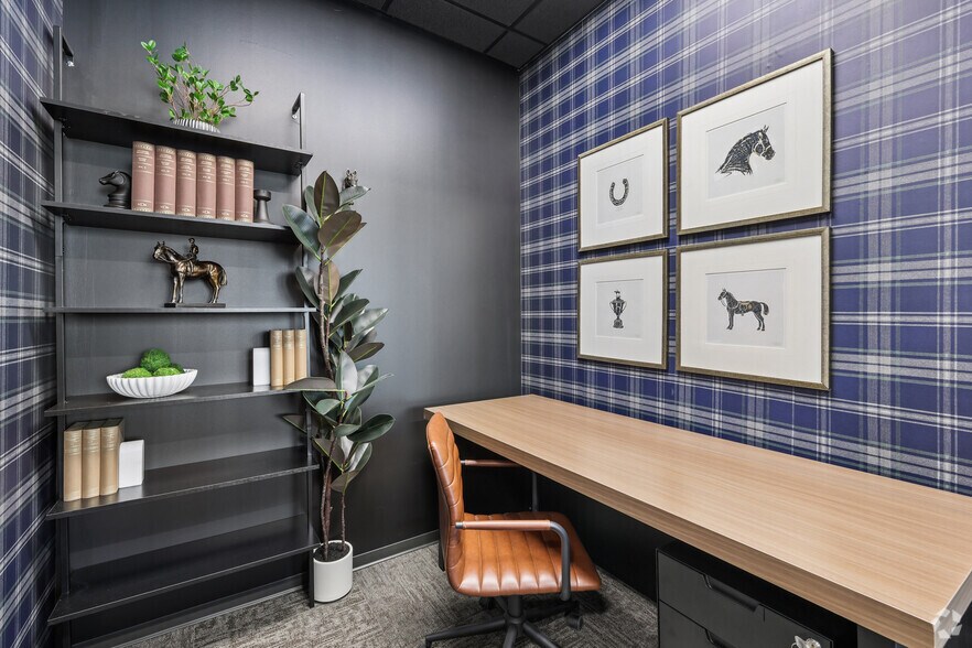 More Photos Of 1801 West End Ave, Nashville Coworking Space