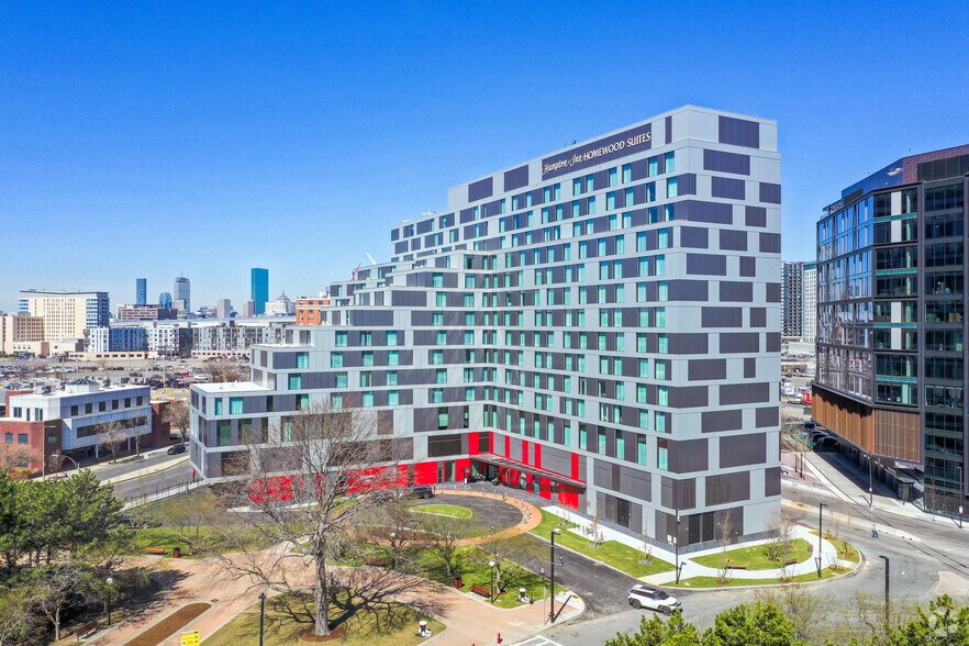 Primary Photo Of 660 Summer St, Boston Hotel For Lease