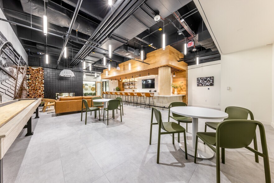 More Photos Of 101 W Louis Henna Blvd, Austin Office For Lease