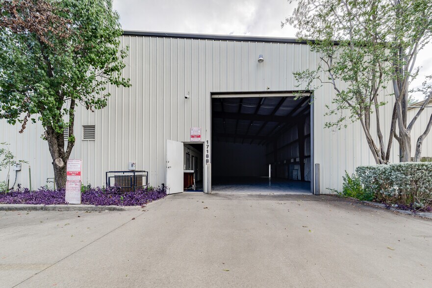 More Photos Of , Houston Flex For Sale