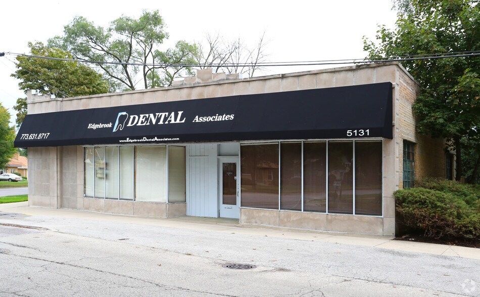 More Photos Of 5127-5131 W Devon Ave, Chicago Office For Sale