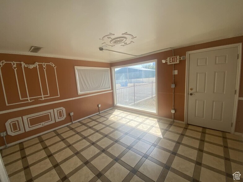 More Photos Of 235 W Main St, Vernal Office For Sale