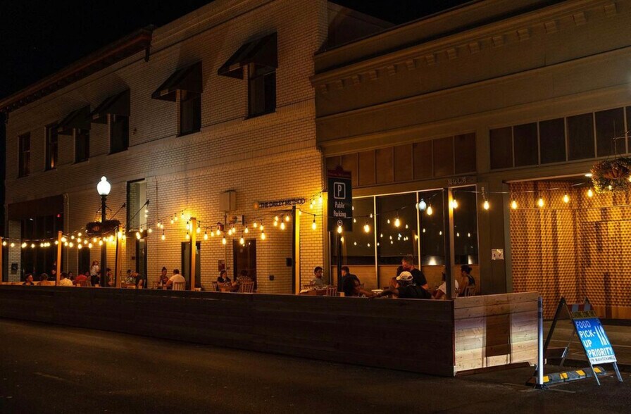 More Photos Of 821 Coombs St, Napa Restaurant For Lease