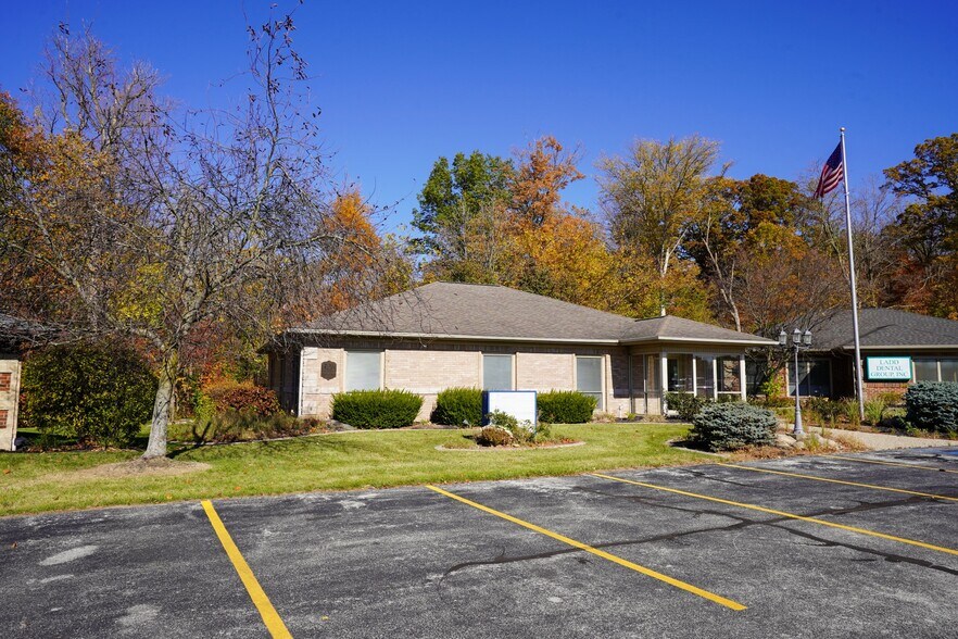 More Photos Of 328 Northpoint Ave, Huntington Office Residential For Sale