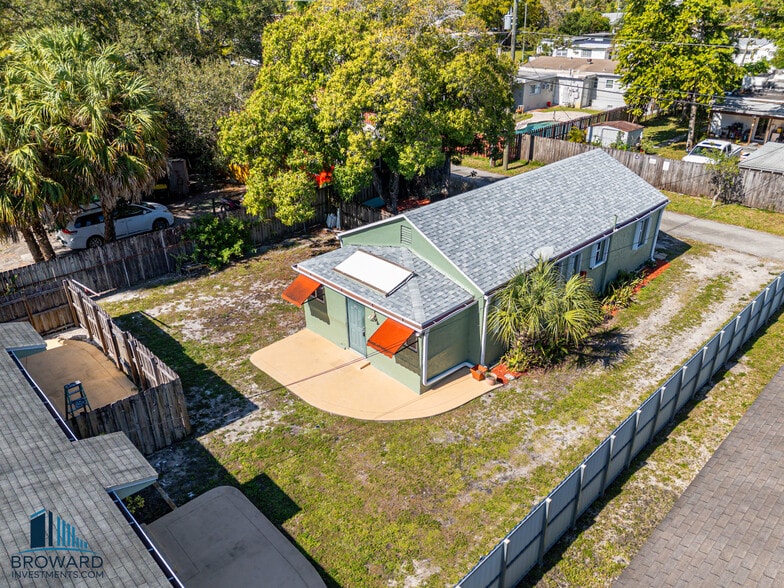 More Photos Of 224 SW 15th St, Dania Beach Apartments For Sale