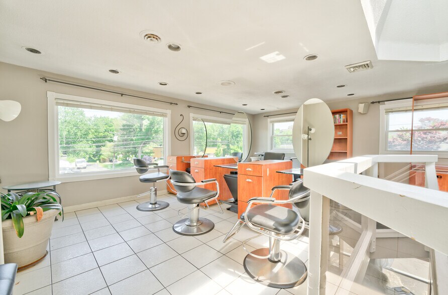 More Photos Of 1154 Worcester Rd, Framingham Freestanding For Sale