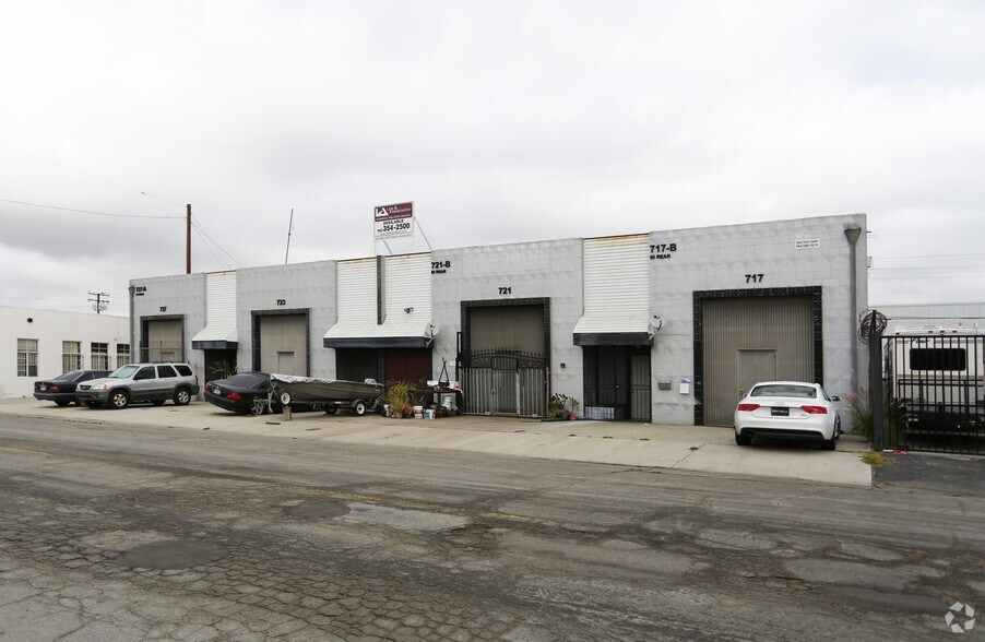 More Photos Of 717-727 W 14th St, Long Beach Warehouse For Lease