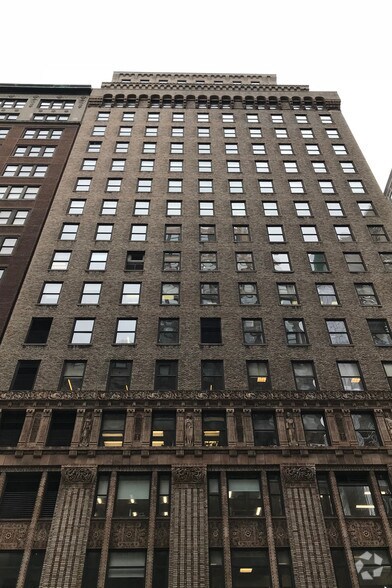 More Photos Of 463 Seventh Ave, New York Office For Lease