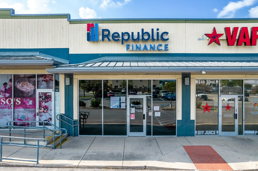 More Photos Of 2000 SE Loop 410, San Antonio General Retail For Lease