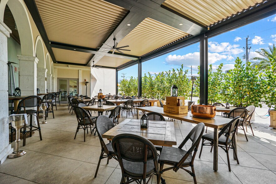More Photos Of 10431 SE Federal Hwy, Hobe Sound Restaurant For Lease