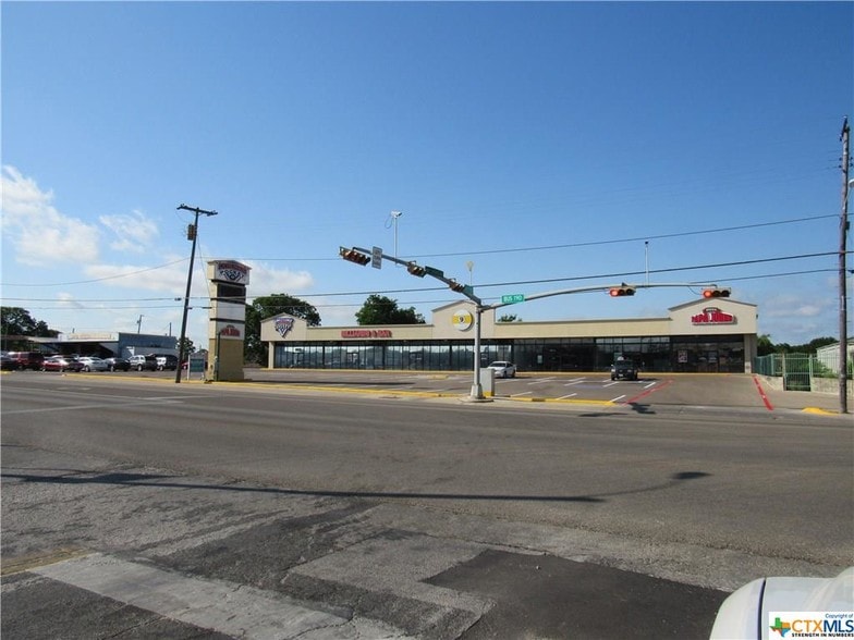 More Photos Of 202 E Veterans Memorial Blvd, Killeen Unknown For Lease