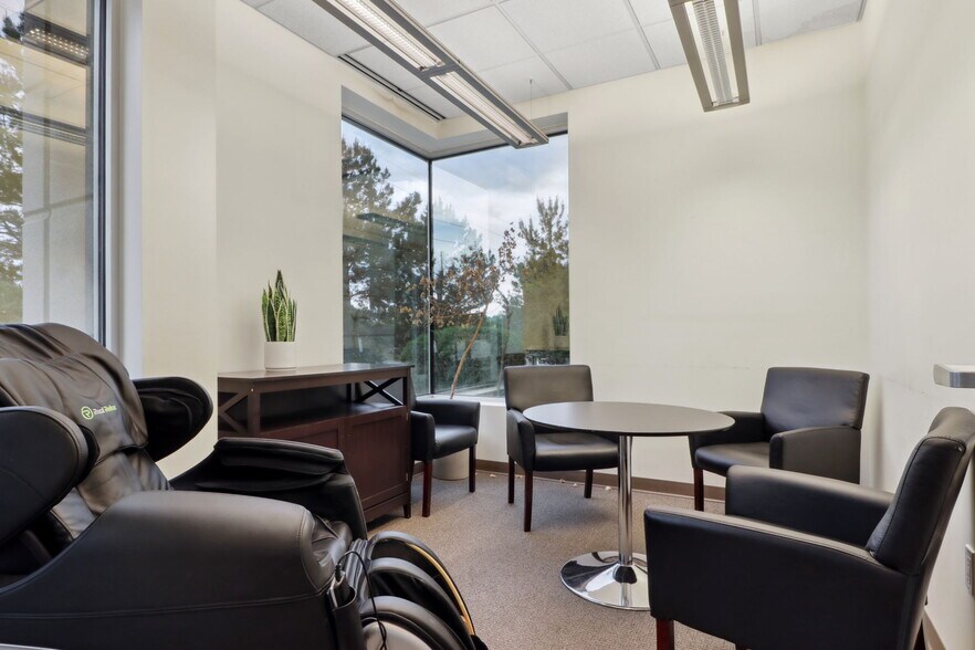 More Photos Of 4885 Ward Rd, Wheat Ridge Office For Lease