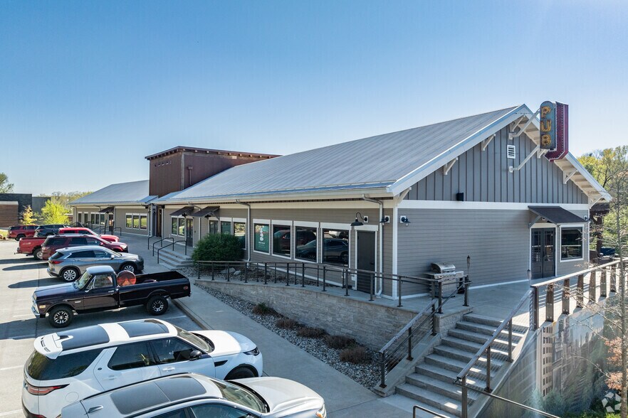 More Photos Of 4022 S Lone Pine Ave, Springfield Daycare Center For Lease