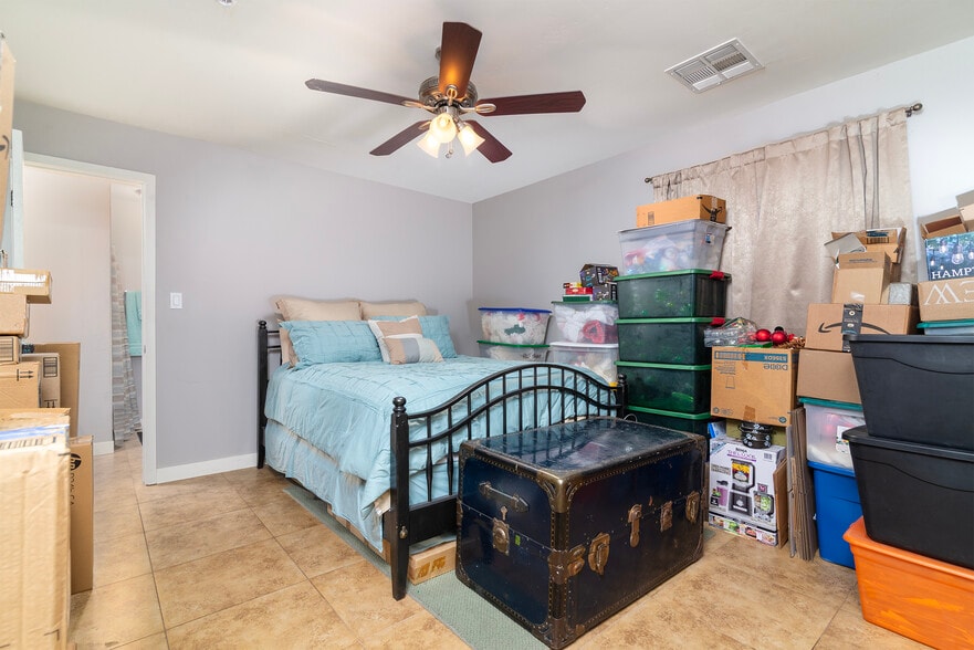 More Photos Of 822 E Montecito Ave, Phoenix Apartments For Sale