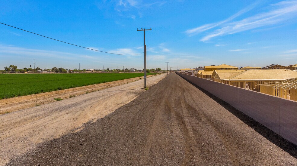More Photos Of 18107 W Dunlap Rd, Goodyear Contractor Storage Yard For Sale