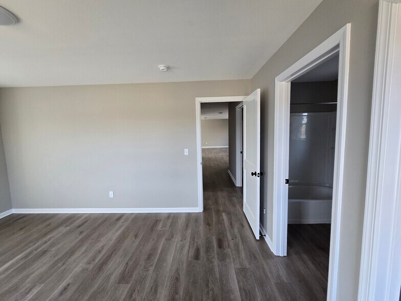 More Photos Of 237 Main St, Hackettstown Apartments For Sale