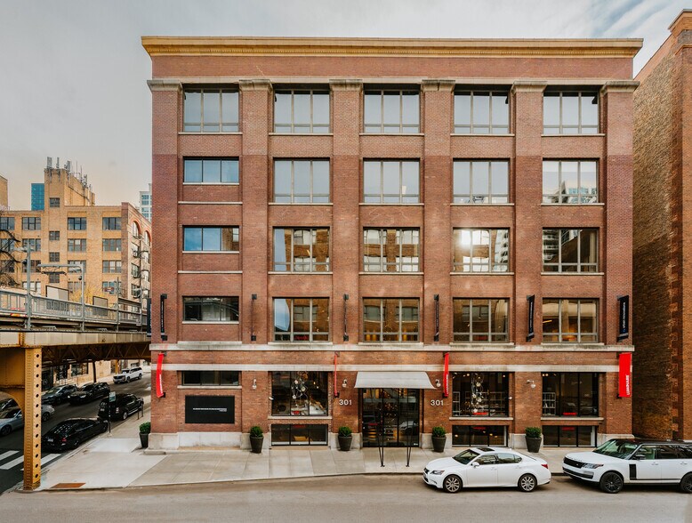 Primary Photo Of 720 N Franklin St, Chicago Office For Lease