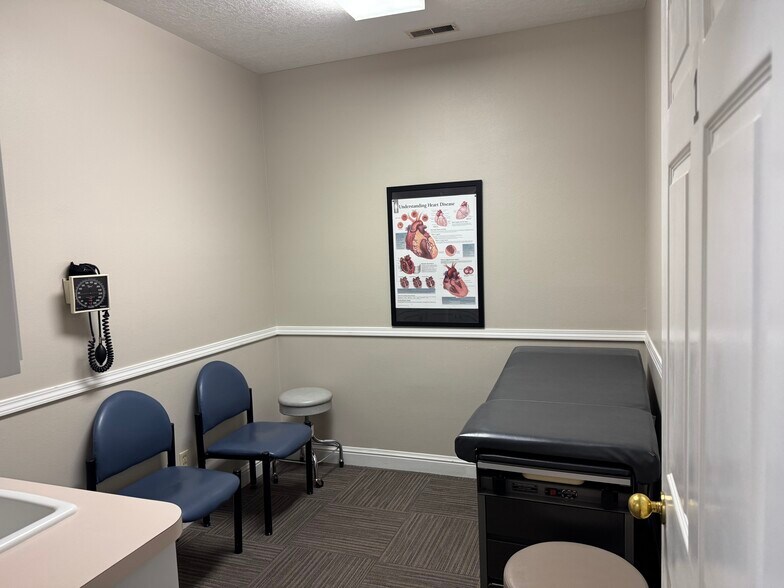 More Photos Of 97 Professional Way, Payson Office For Sale