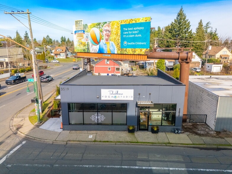 More Photos Of 3519-3521 6th Ave, Tacoma Office For Sale