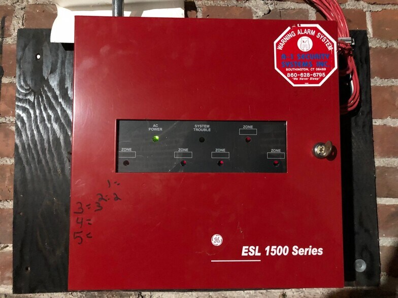 More Photos Of 240-242 Washington St, New Britain Apartments For Sale