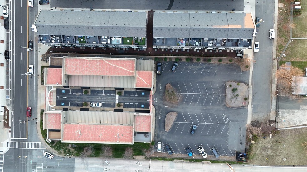 More Photos Of 1100 S Mint St, Charlotte Unknown For Lease