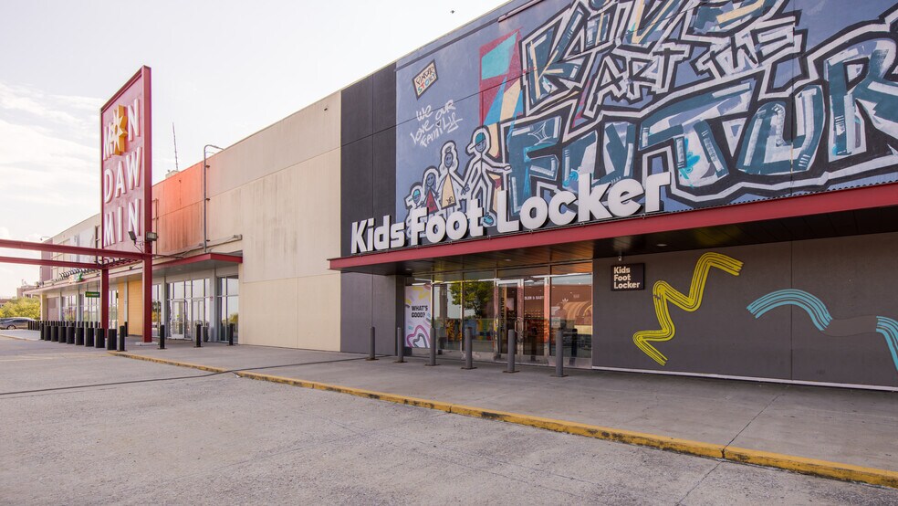 More Photos Of 2301-2401 Liberty Heights Ave, Baltimore Unknown For Lease