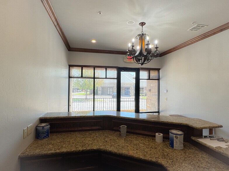 More Photos Of 9212 N Kelley Ave, Oklahoma City Office For Lease