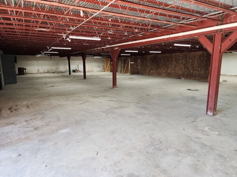 More Photos Of 2808 E Lamar Alexander Pky, Maryville Freestanding For Sale