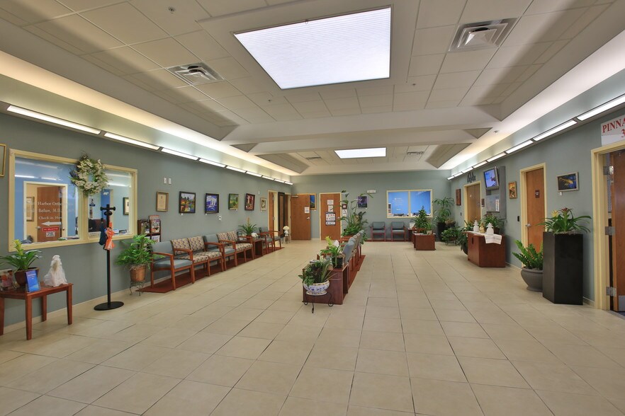 More Photos Of 80 Pinnacles Dr, Palm Coast Medical For Lease