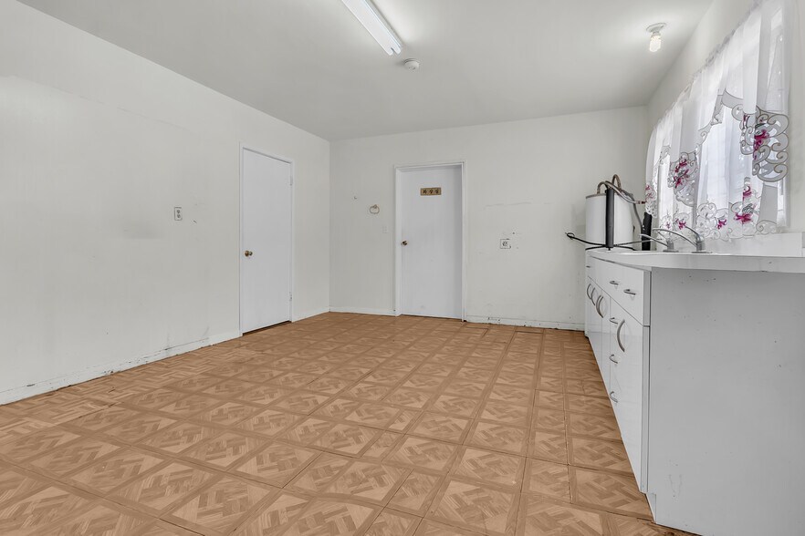 More Photos Of 9707 Flower St, Bellflower Religious Facility For Lease